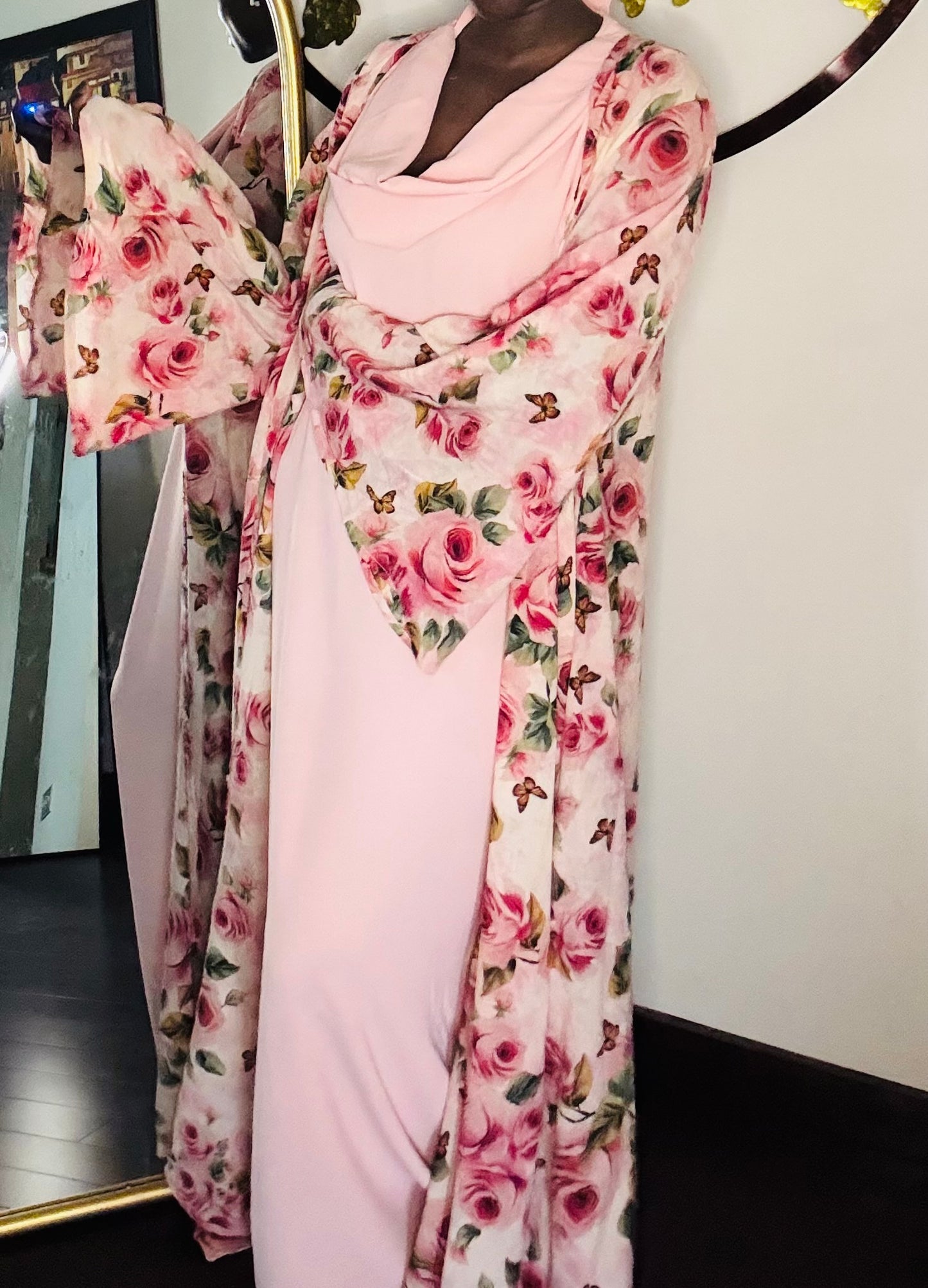 Dalia Abaya set